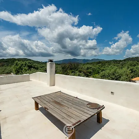 Barbagallo Villa Porto Columbu - Perd'E Sali